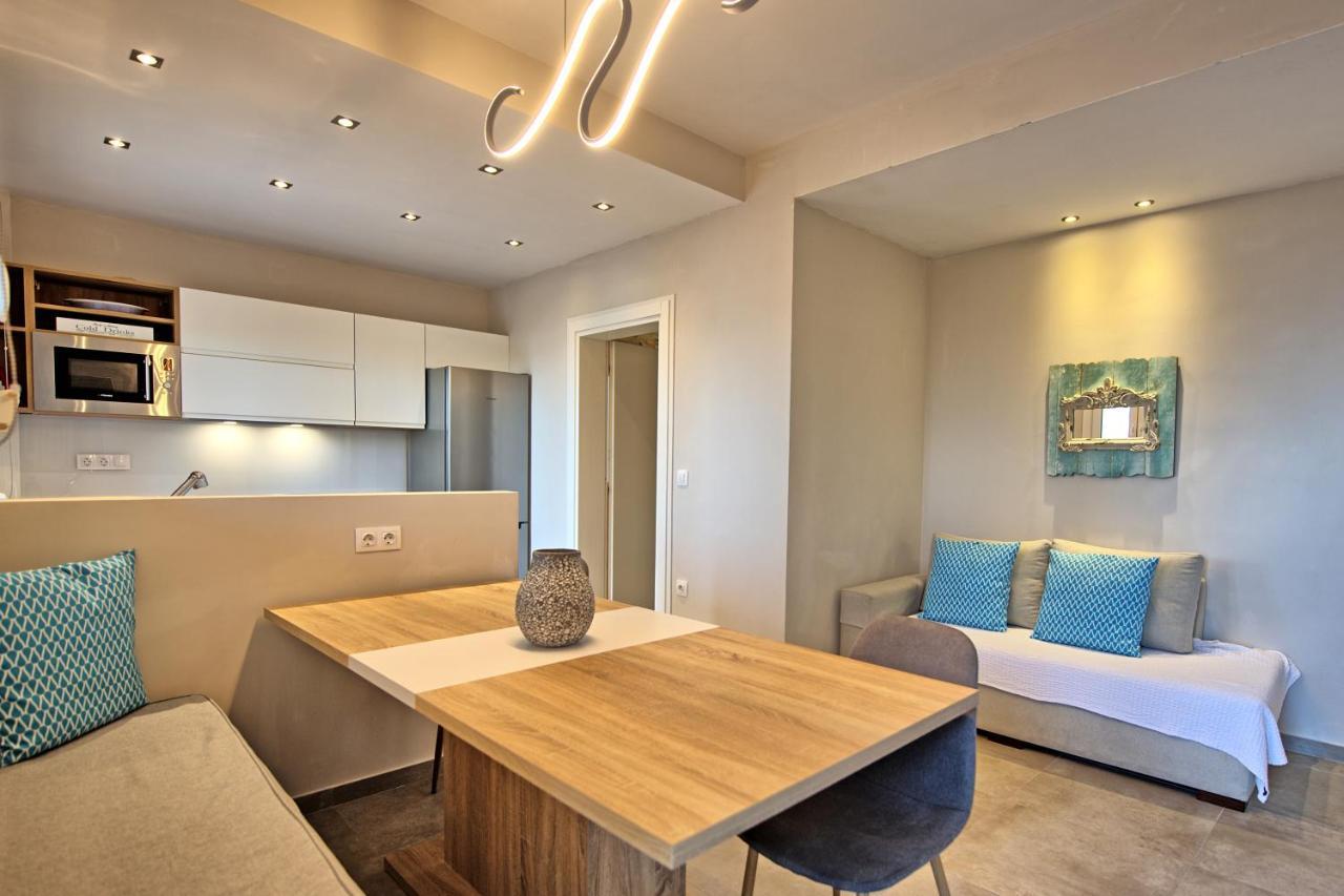 Beachfront Villa Seasun By Posarellivillas Agios Spyridon  Zewnętrze zdjęcie